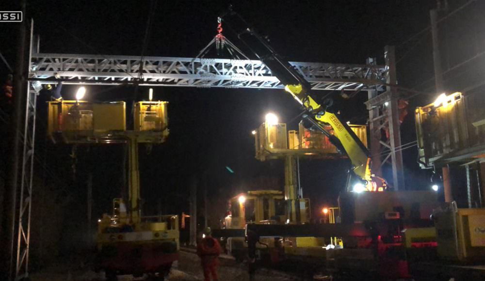 Fassi-cranes-for-the-rail-sector-with-SVI